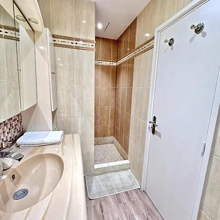 Serenity - Sea View - 2 Bedrooms, 3 Beds To 7 People كاب داي