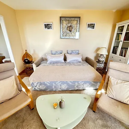 Appartement Serenity - Sea View - 2 Bedrooms, 3 Beds To 7 People *